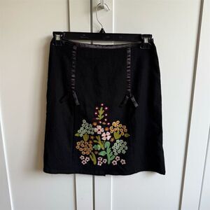 Persaman New York Women's Black Floral Embroidered mini Length Wool Skirt 4